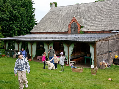  (photo)
