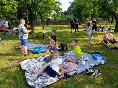  (photo)