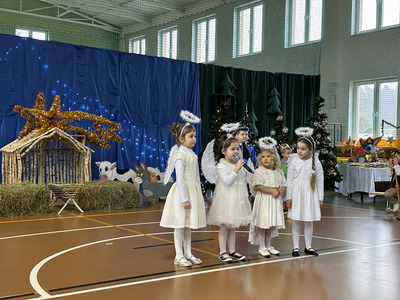  (photo)