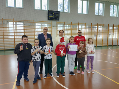 (photo)